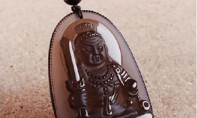 属龙什么佛保佑（属龙的人本命佛是什么佛）