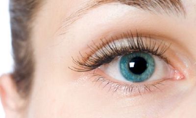 面相中眼睛有神的表现（眼睛有神的面相）