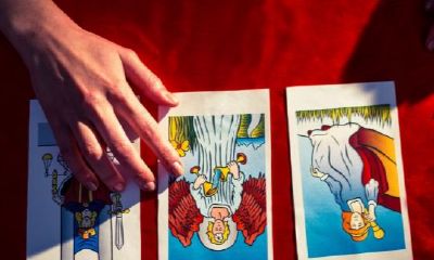 梦见找人给自己算卦算出2个月内可追回欠款（算命的能算出我欠钱了吗）