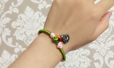 男生的手像女生面相（男的长得像女的面相）