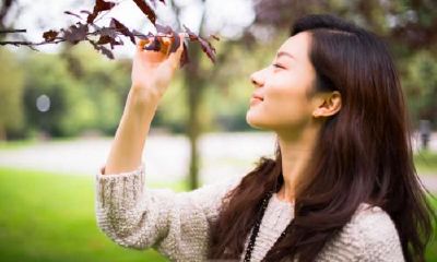 双子座女人的感情弱点（狮子座女生性格特点）