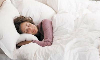 属蛇的人睡觉头朝向最佳方位（属蛇的最佳卧室方位）