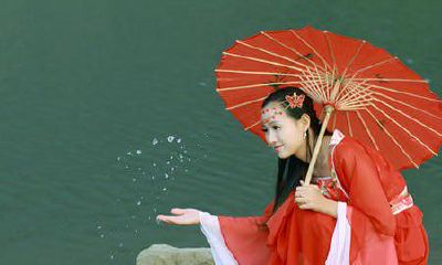 女狮子座的守护神是谁（狮子座是谁的守护星座）