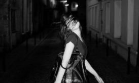 射手座聊天聊着聊着就不见了（射手座聊着聊着就不回复了）