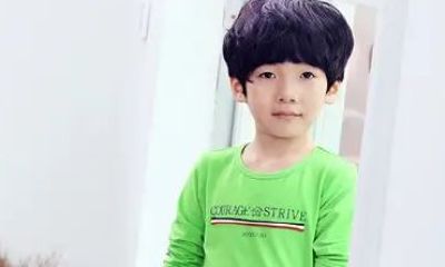 属狗男孩最吉利的名字2023（属龙男孩最吉利的名字）