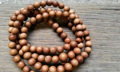 11颗转运珠寓意什么（转运珠一般带几颗）