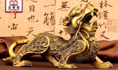 83年属猪的财位摆什么旺财（属鸡人旺财摆件）