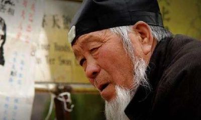 喜欢算命的人什么性格（爱算命的人一般都是什么人）