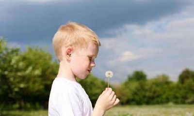 男孩睿字起名配什么字好（女孩取名用睿好不好）