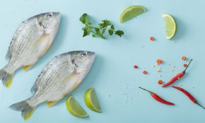 女人梦见手里拿着鱼（女人梦见自己手里有鱼）