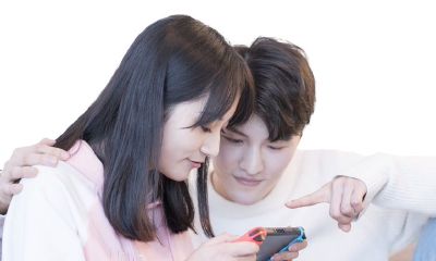 天蝎座和什么星座最配男男（天蝎座女和哪个星座男最配）