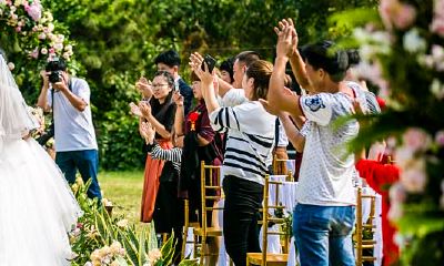 梦见别人结婚我去参加婚礼是什么征兆（梦见别人结婚自己去参加）