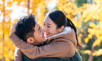 95年属猪女的婚姻趋势（属狗女和属猪男相配吗婚姻）