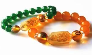 属兔的可以戴什么（属兔佩戴什么运气最好）