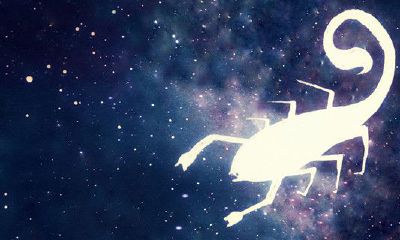 水瓶座喜欢哪个颜色（水瓶座女生的幸运颜色）