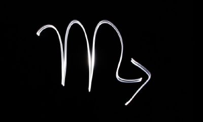 天蝎座女生对你动心（天蝎座男对女生动心的反应）