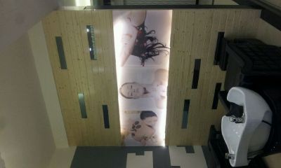 卧室在财位摆沙发好吗（家里财位放沙发可以吗）