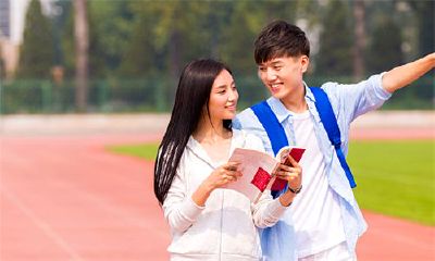 属狗的情商怎么样（属狗对爱情什么态度）