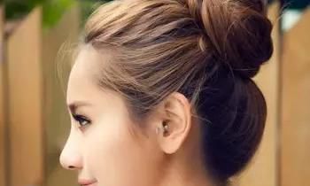 面相中什么叫下巴长得好（右脸长痣的女人面相）