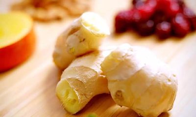 枕头下放什么东西招财（放什么在枕头底下招财）