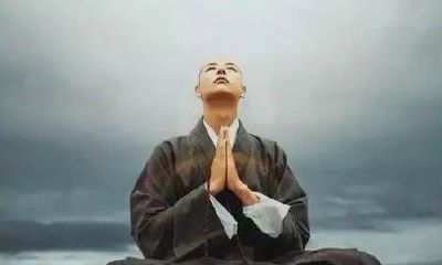 老板招人看面相（女人额头窄脸大面相是穷命吗）