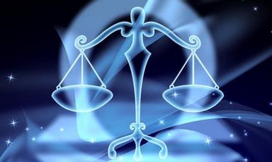 为什么20岁天秤座对女人没兴趣（天秤座女生解析）