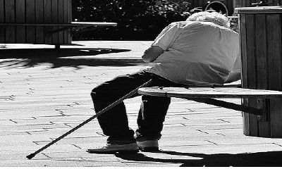 最近梦到自己快死（五行属水的字义）