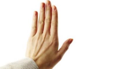 如何应对水瓶女的忽冷忽热（当水瓶女对你冷漠怎么办）