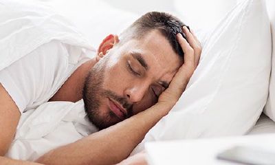 天秤座的性格男生（天秤座女生喜欢一个人的表现）