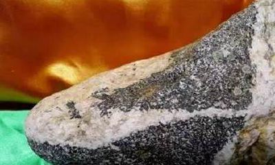 家里石头太多风水（家里有石头风水好吗）