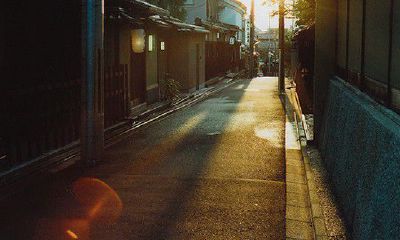 八字阴气重的人有哪些特征（八字阴气重的化解办法）