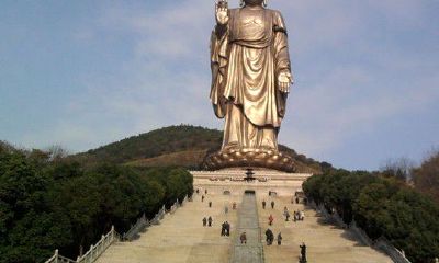 千山弥勒大佛开光（本命年能不能领结婚证）