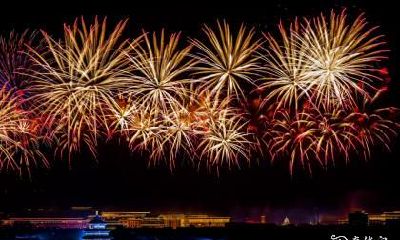 大年初一孩子发烧了，这种情况可行性如何呢？同时，询问大年初一出生的孩子是否有什么特殊的注意事项？