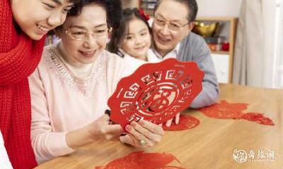 在大年初二生病是否意味着不吉利之外，大年初二出生的宝宝是否有吉祥之兆呢？