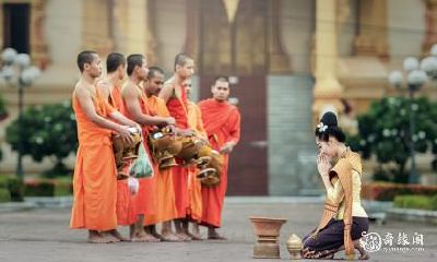 内蒙古古代文化探究：追溯祭拜神庙背后的历史起源及原因探讨