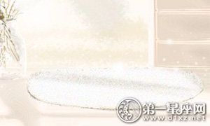 游泳是一种非常适合摩羯座的健身运动，因为游泳可以提高身体素质、促进身体循环、减轻压力和焦虑，并且还可以在水里感受自由和舒适