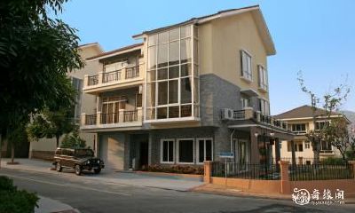 如何化解一栋房子两个大门的风水问题？