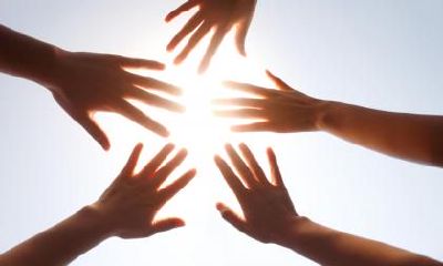 通过额头宽度判断女人的命运：四指宽的额头意味着好运？