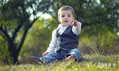 简单顺口的男孩名字 简单好听的男孩名字推荐