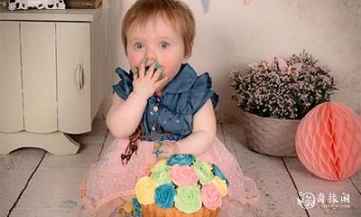 姓官的好听女孩名字 官姓100分的女孩名字