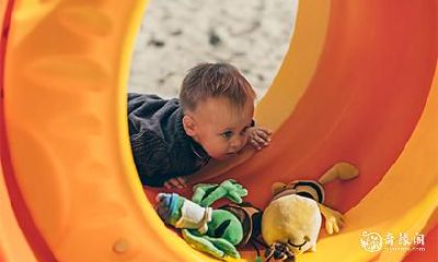 君开头的名字古风霸气男孩大全