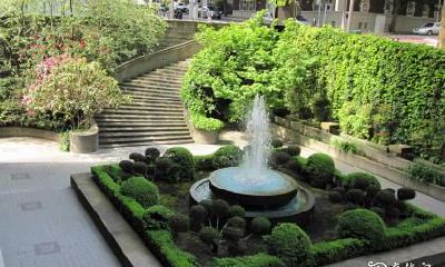 院子大门的小门开左边还是右边 别墅庭院大门风水禁忌